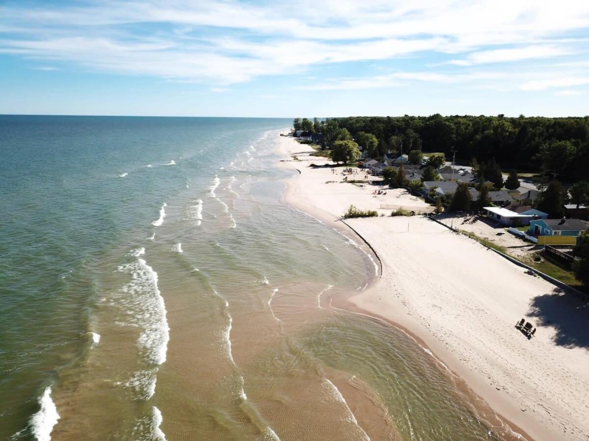 Beach Club Of Oscoda Captains Watch On The Lake Villa Eksteriør billede